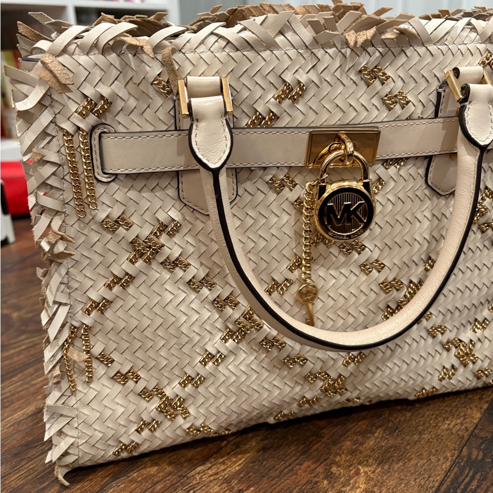 Michael Kors Hamilton woven EUC - Picture 7 of 14